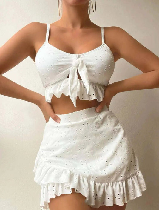3pcs Beach Bikini With Hip-hugging Skirt Fashion Ruffle Design Swimsuit Set Summer Womens Clothing White