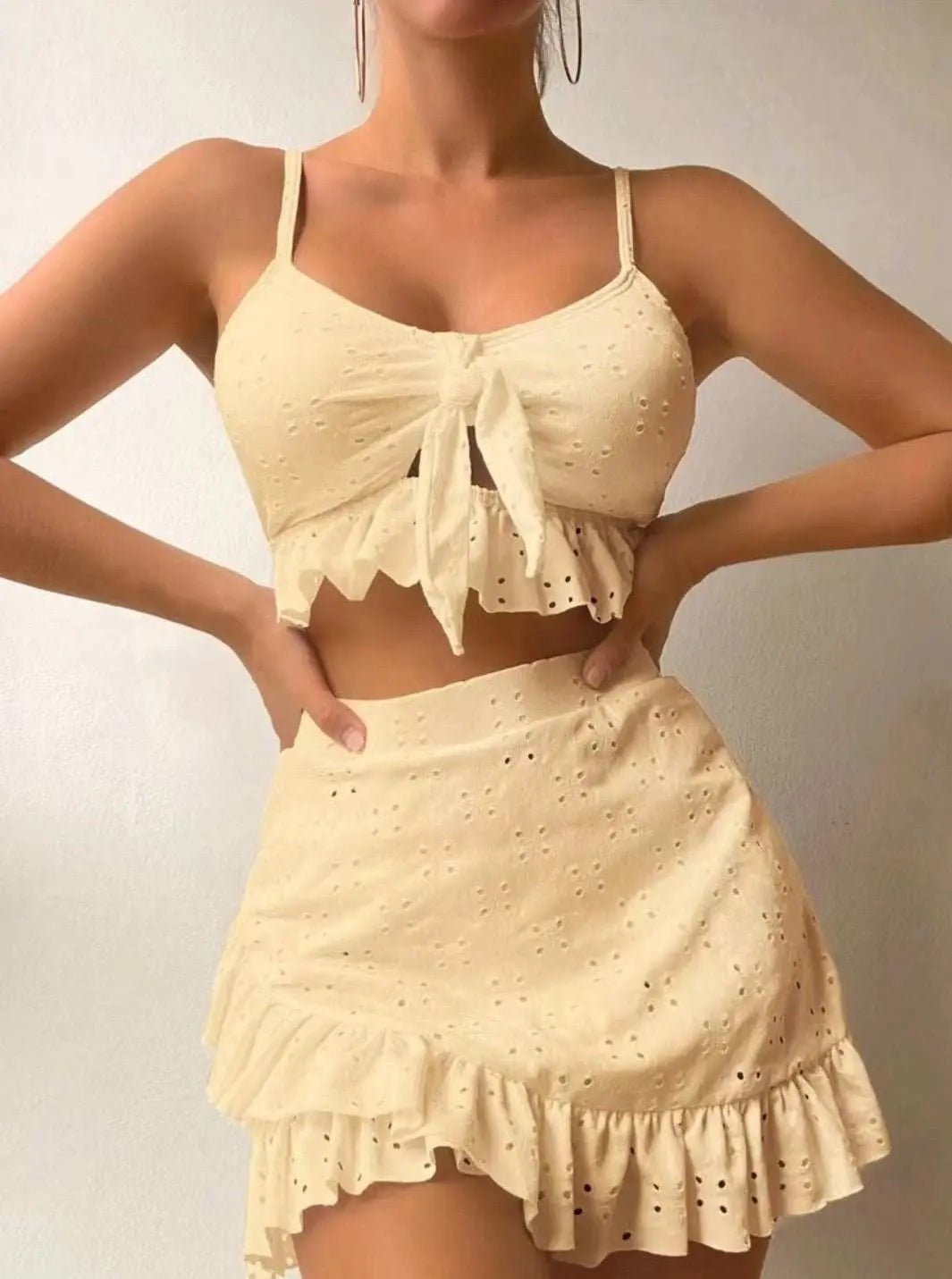 3pcs Beach Bikini With Hip-hugging Skirt Fashion Ruffle Design Swimsuit Set Summer Womens Clothing Light Yellow