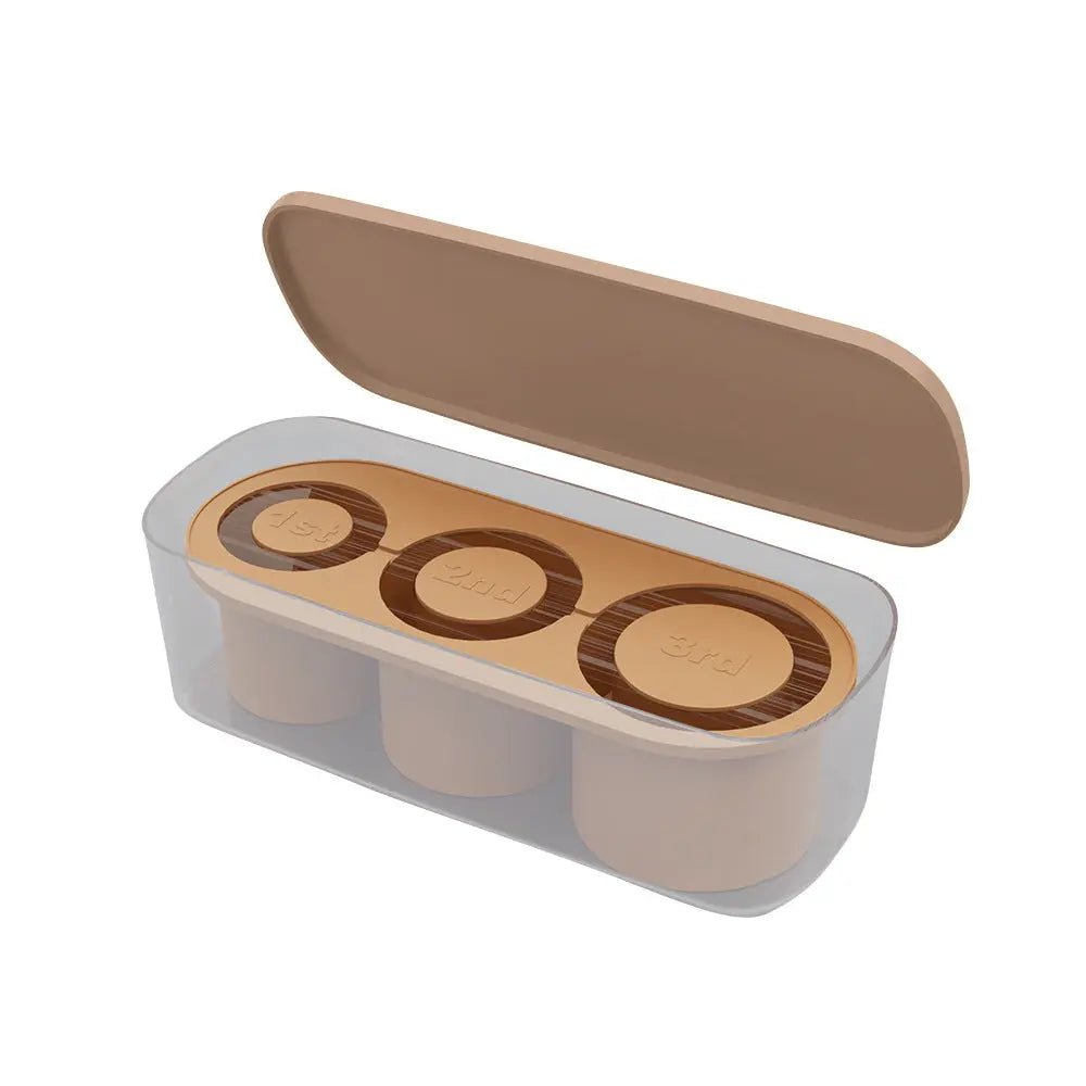Home Gadget Molded Silicone Ice Tray Ice Cube Maker Brown