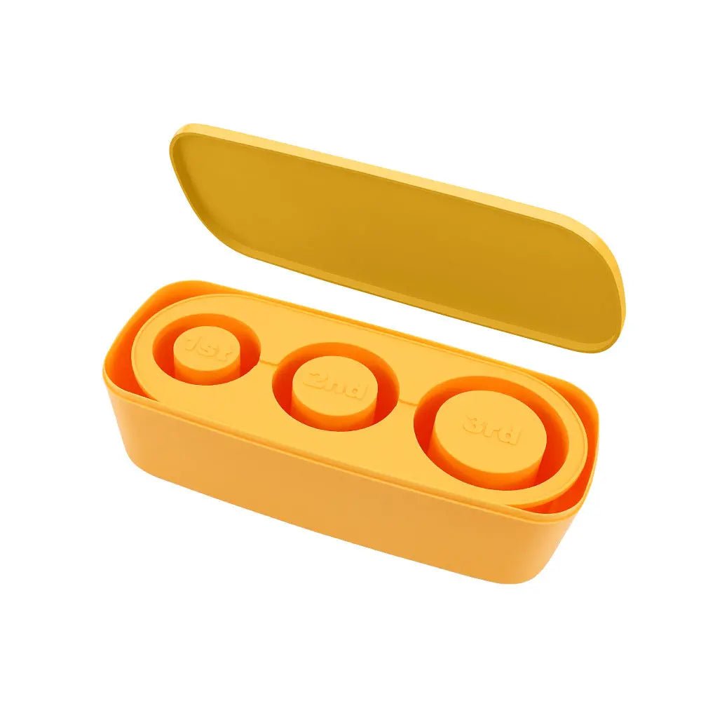 Home Gadget Molded Silicone Ice Tray Ice Cube Maker Yellow