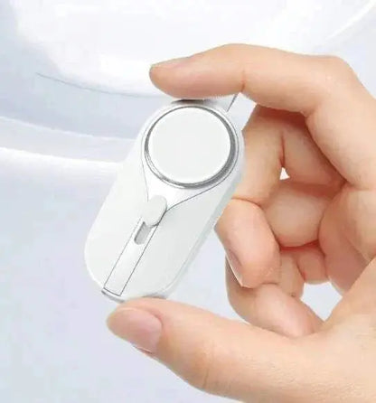 Compact Keychain Power Bank: On-The-Go Phone Charger & Accessory